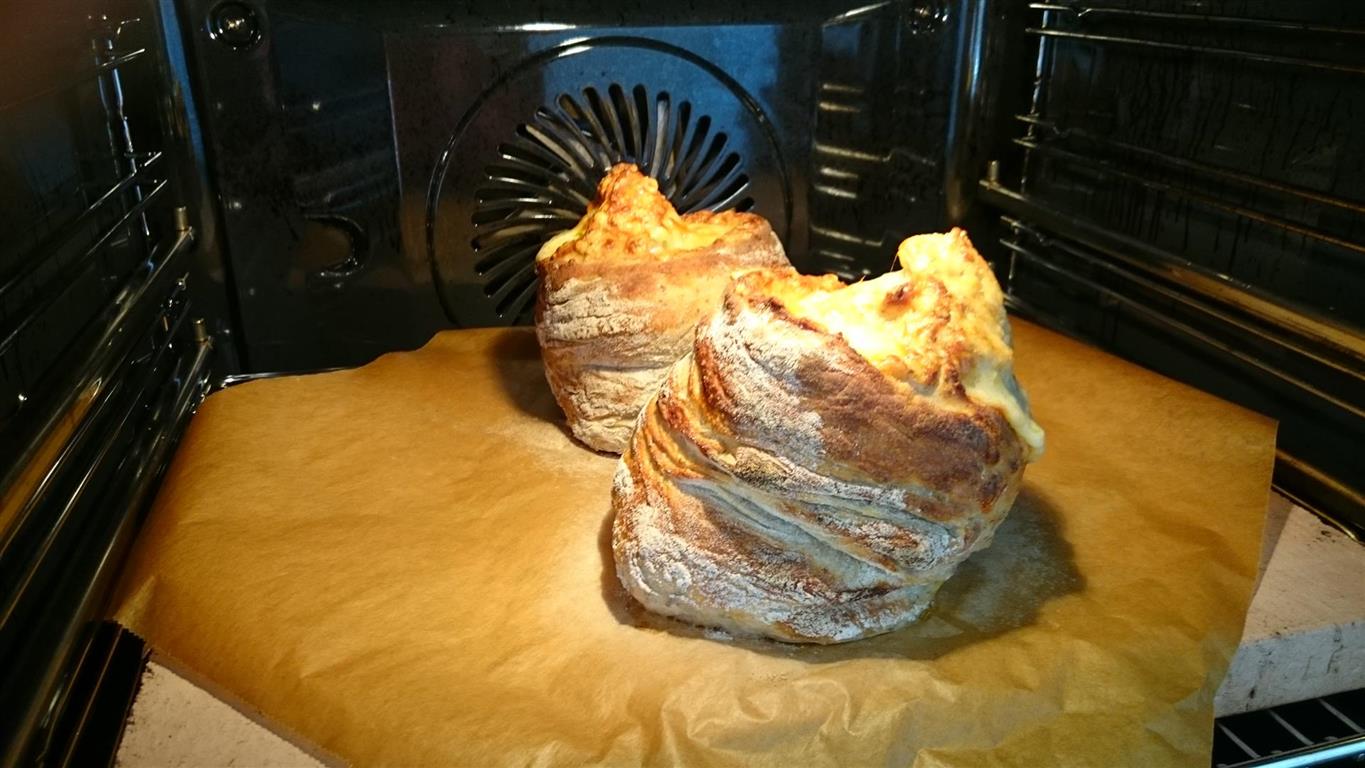 Käsebrot mit Chia-Samen